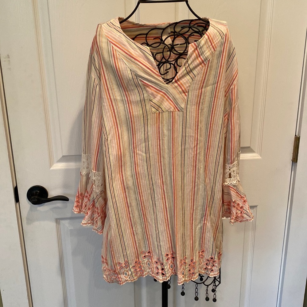 Chico’s Size 3 Spring Tunic